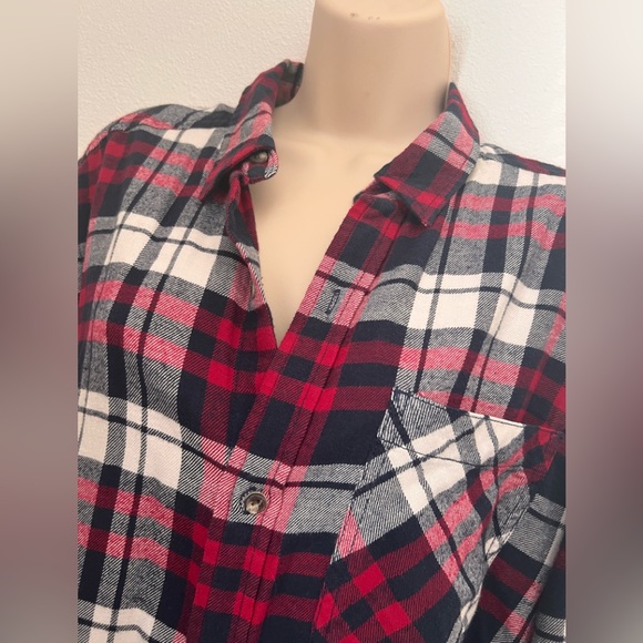 Aritzia TNA Cotton Flannel - Picture 2 of 3